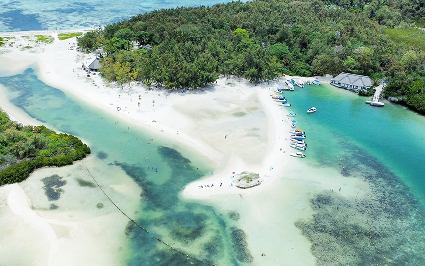 Ile aux Cerfs & Eastern Lagoons